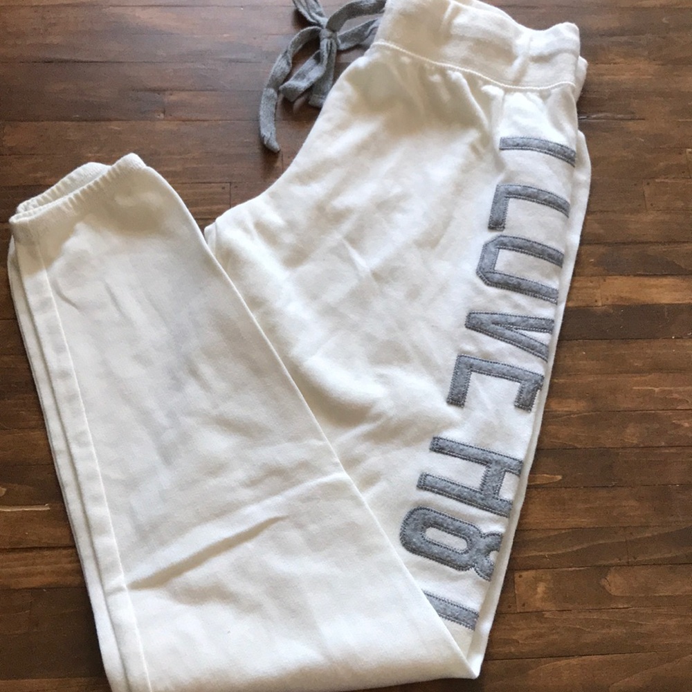 I love h 81 joggers